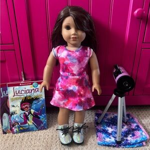 American Girl Luciana